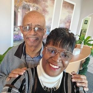 Meet your Posher, Ellen